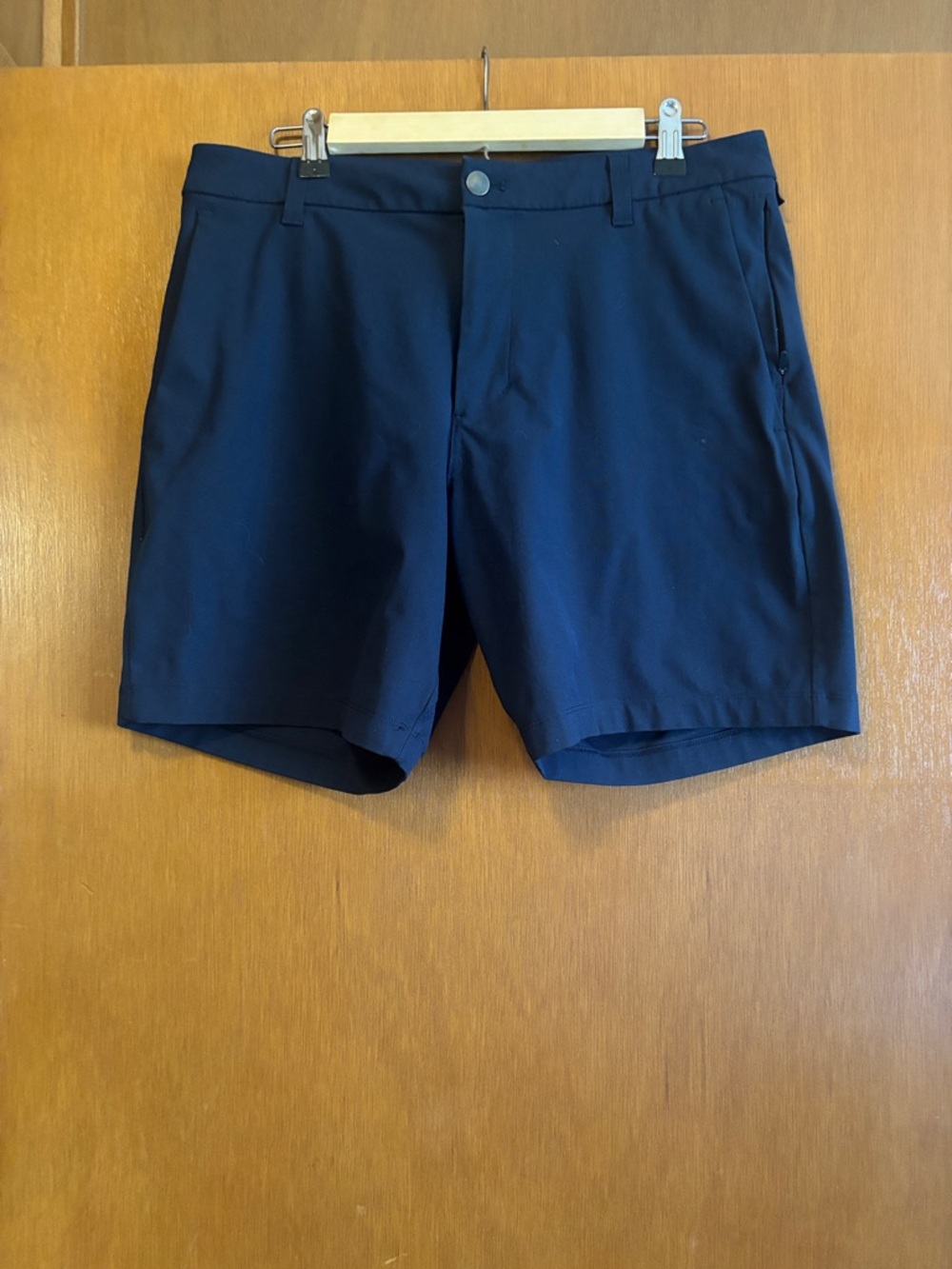 lululemon athletica Men's ABC Classic-Fit Short 9"